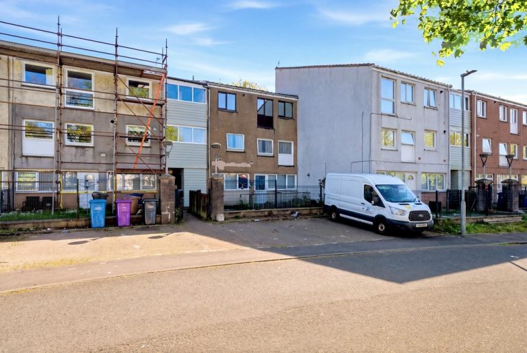 Pladda Avenue, Kilmarnock