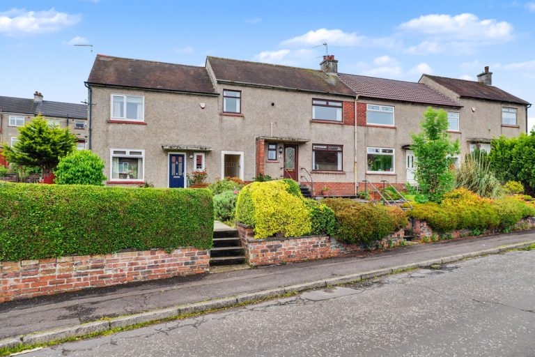 Dee Avenue, Kilmarnock